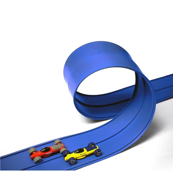 BluTrack Starter Set Toy Racetrack 15 ft - Picture 4 of 5